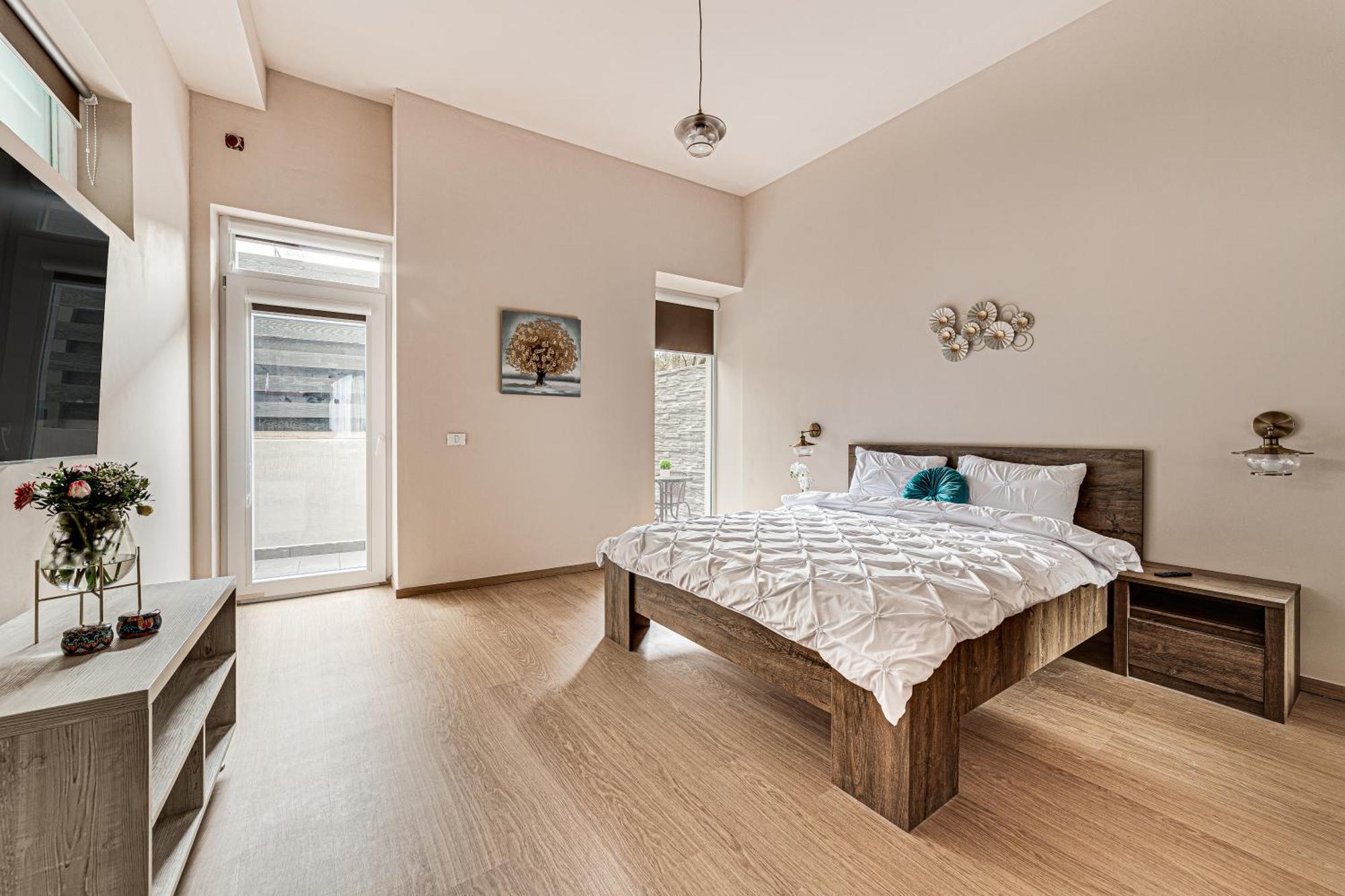 Ari Central Grand Apartments - Luxurious Stay Arad Eksteriør billede