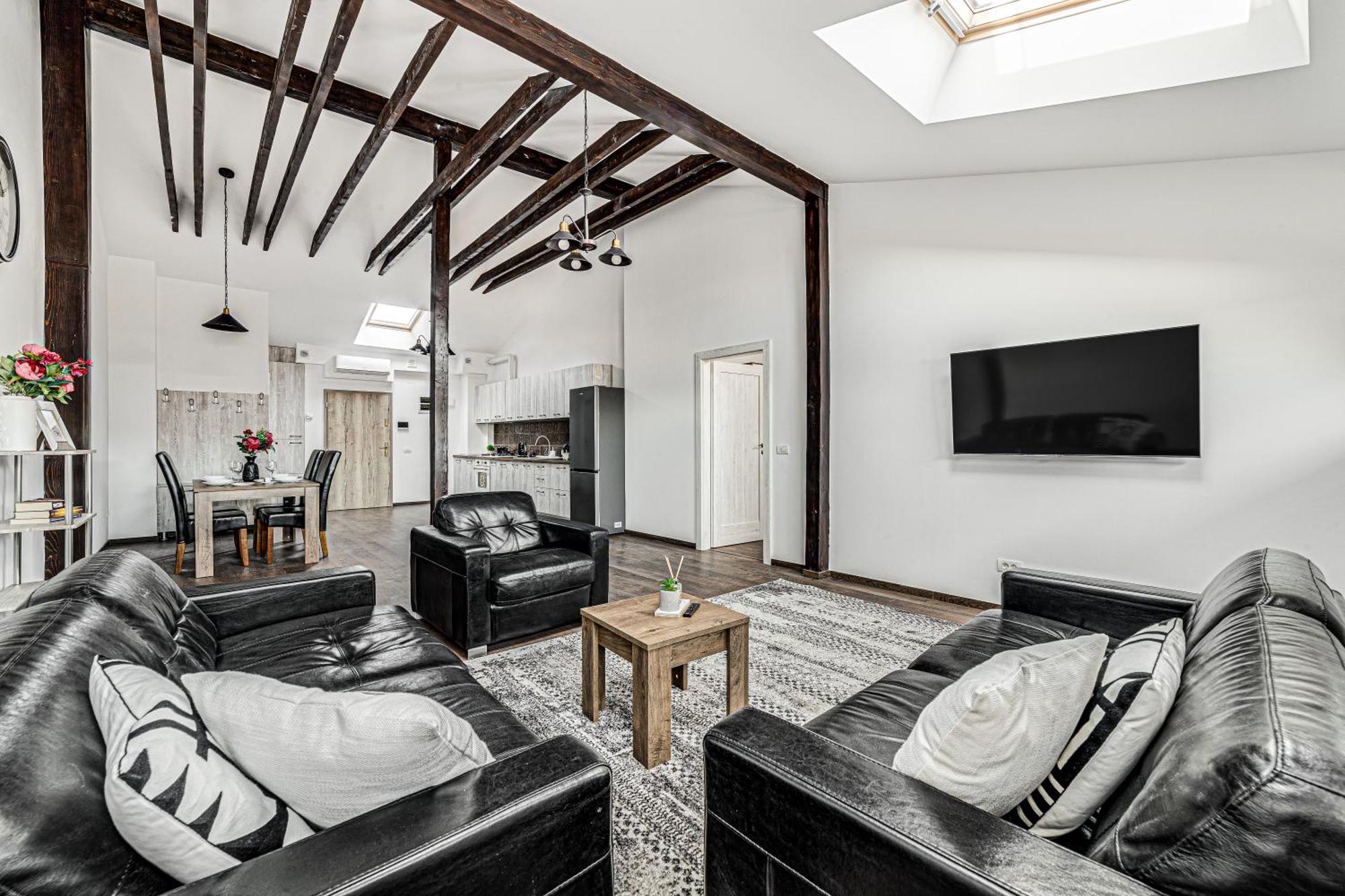 Ari Central Grand Apartments - Luxurious Stay Arad Eksteriør billede